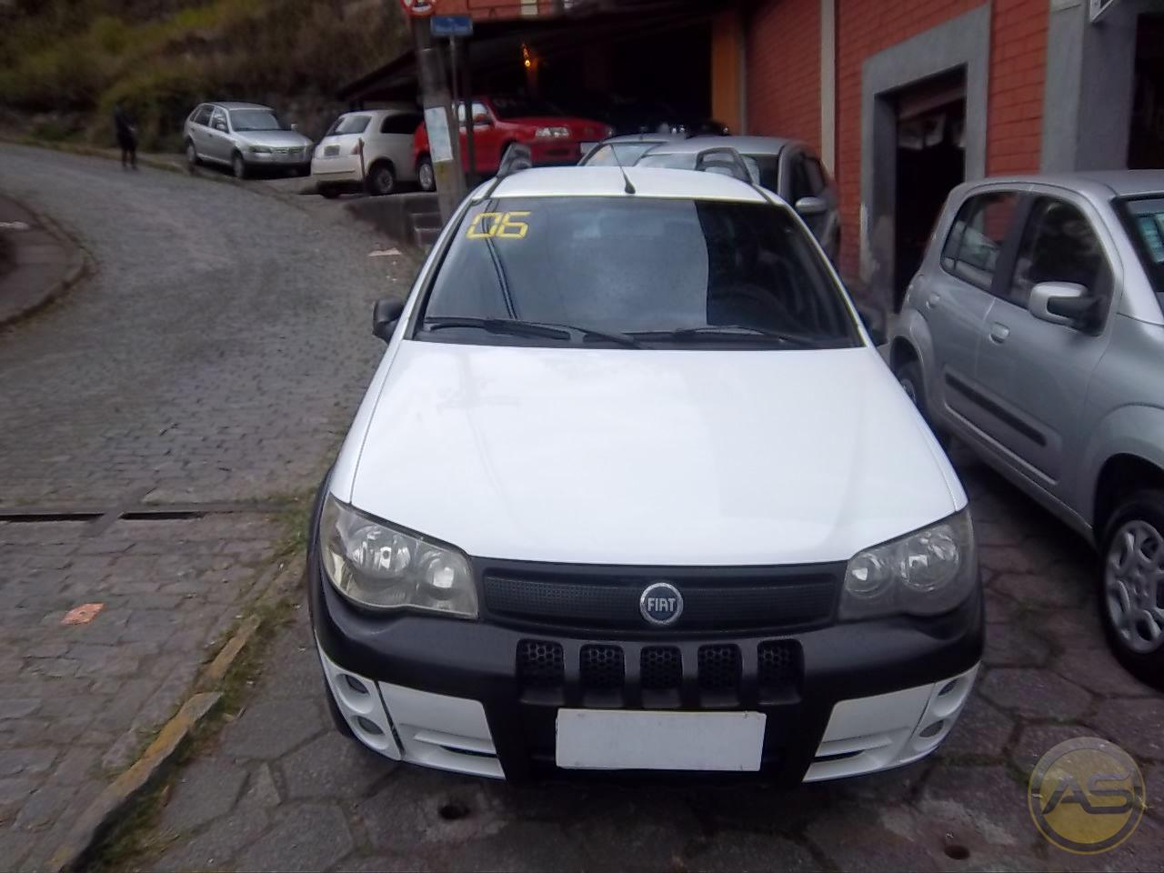 FIAT Palio - 2005/2006 1.8 MPI ADVENTURE WEEKEND 8V FLEXPOWER 4P MANUAL